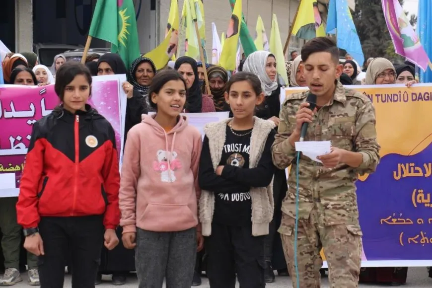 Di roja têkoşîna li dijî tundiyê de girseyên gel û jinan banga azadiya jinan kir