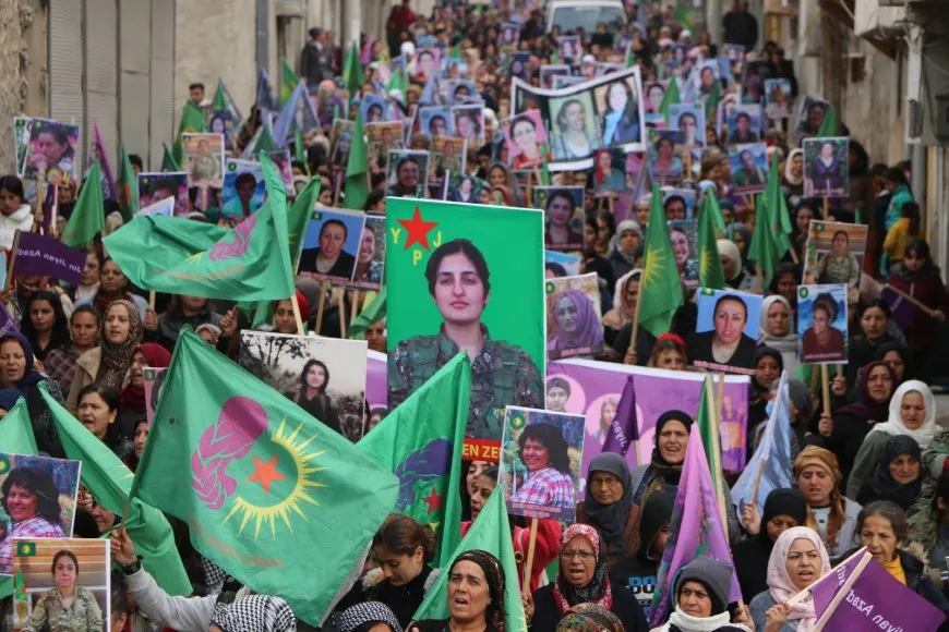 ‘Birêxistinbûna jinan alternatîfa pergala zordest e’