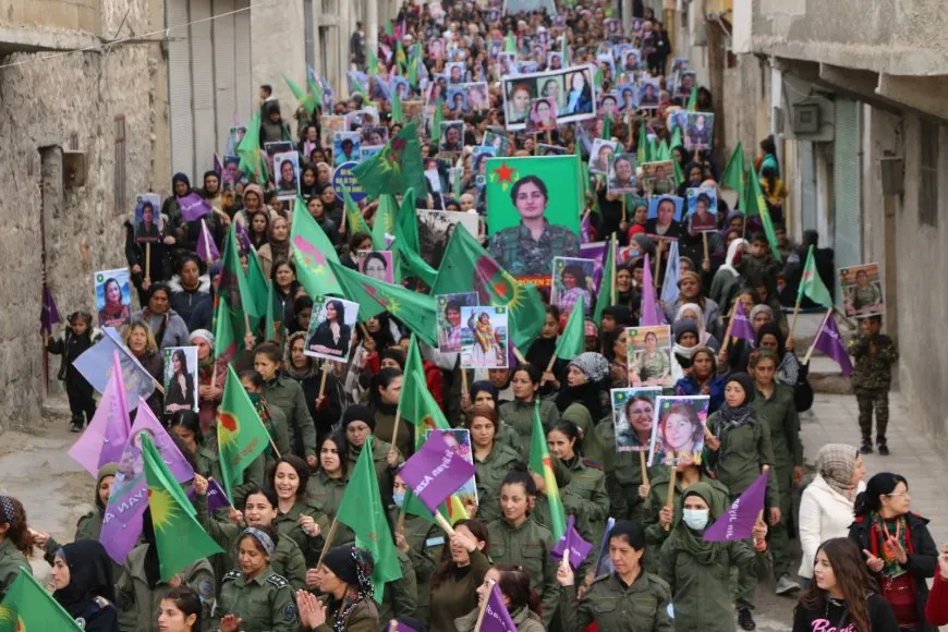 ′Pêkanîna azadiya jinan erka her kesî ye′