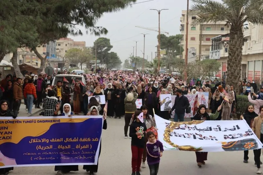 ′Pêkanîna azadiya jinan erka her kesî ye′