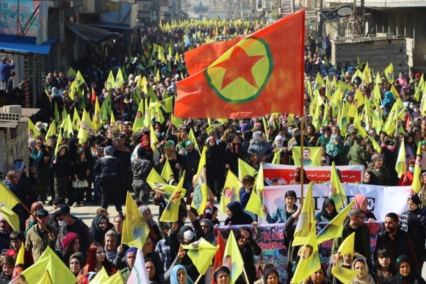 Welatiyên Helebê: Bi saya PKK′ê em ber bi azadiyê ve dimeşin