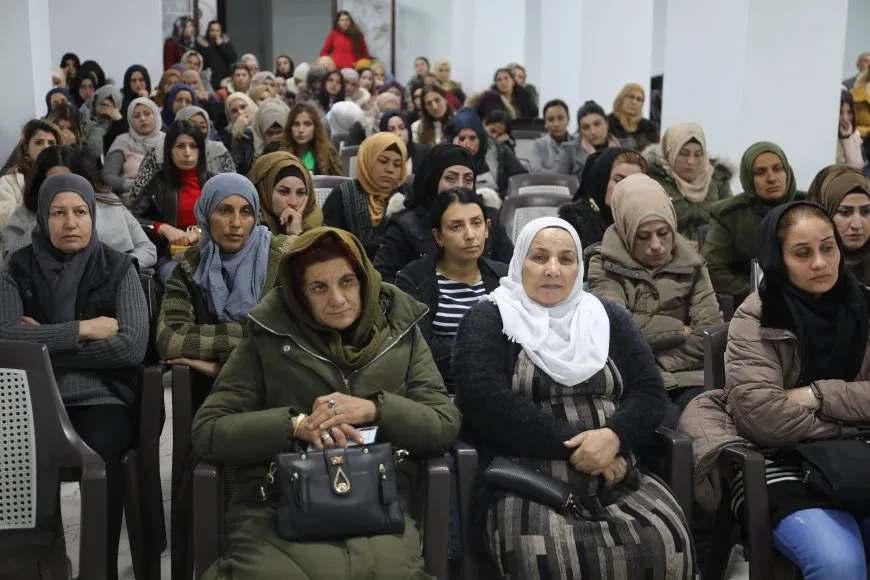 Li Bakur û Rojhilatê Sûriyeyê şehîd Şîlan Kobanê û hevrêyên wê hatin bibîranîn