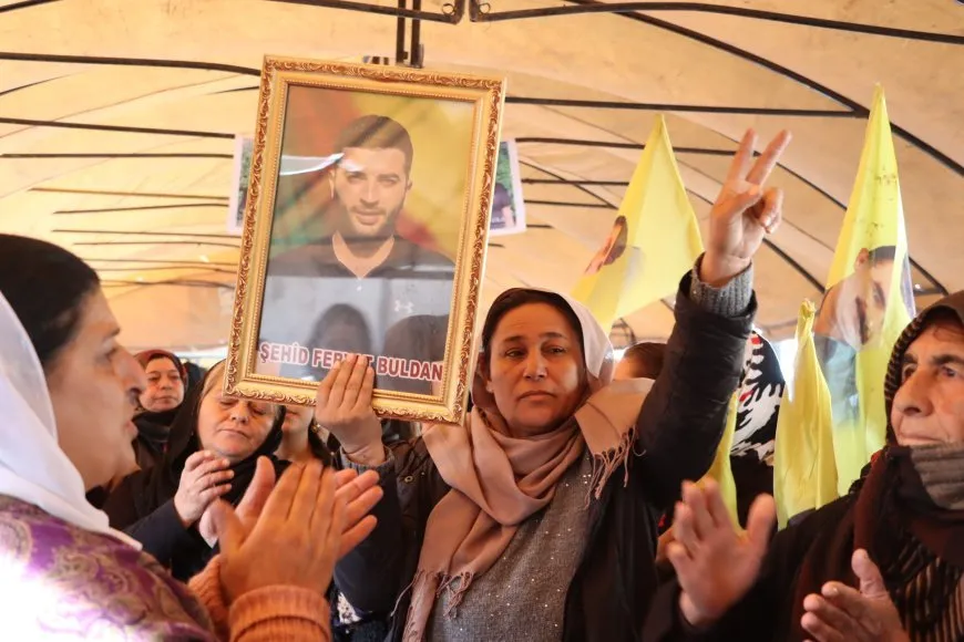 ‘Em ê tola şehîdên xwe hildin’