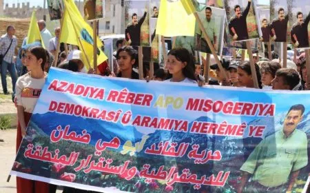 ′Azadiya Rêbertî daxwaza tevahî gelên cîhanê ye′