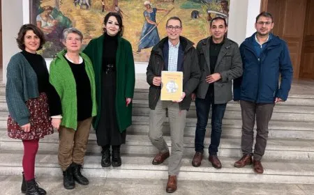 Dosyaya Rêber Abdullah Ocalan pêşkêşî partiya  Keskan hate kirin