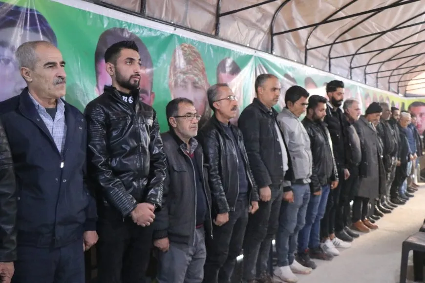 Şêniyên Helebê sersaxî da malbata şehîd Ehmed Efrîn