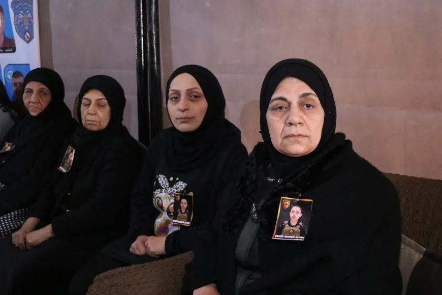 Şêniyên Helebê sersaxî da malbata şehîd Ehmed Efrîn