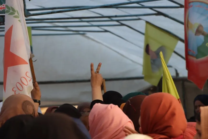 Sersaxî ji malbata şehîd Nacî El Şercî re hate xwestin