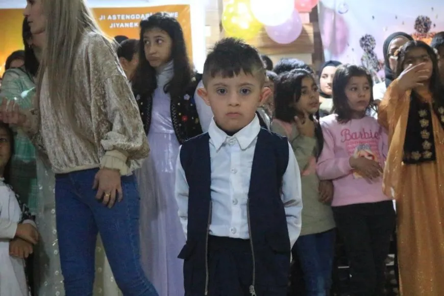 Roja Astengdariyê ya Cîhanê li Kobanê hate pîrozkirin