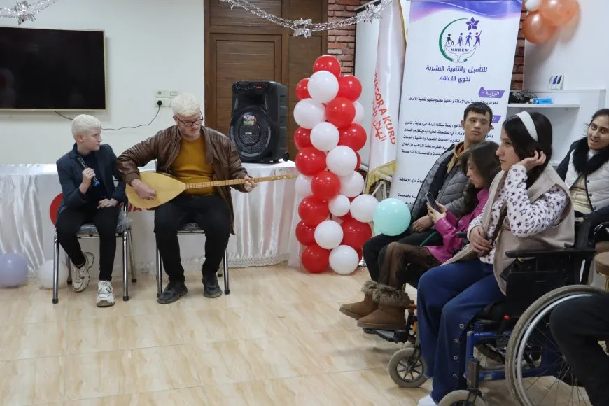 Bi boneya Roja Astengdaran li Qamişloyê şahî