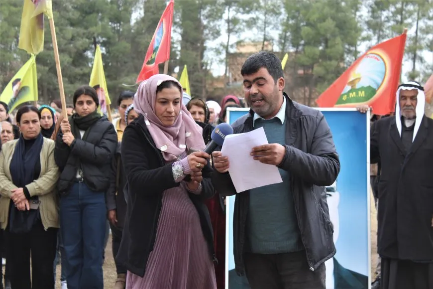 Malbatên şehîdan: Ji bo aşkerakirina rewşa Rêber Apo dakevin qadan