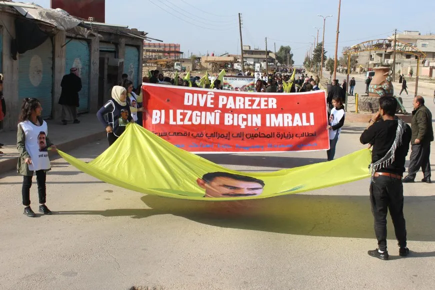 Gel ji bo wergirtina agahiyan ji Rêber Abdullah Ocalan li qadan e