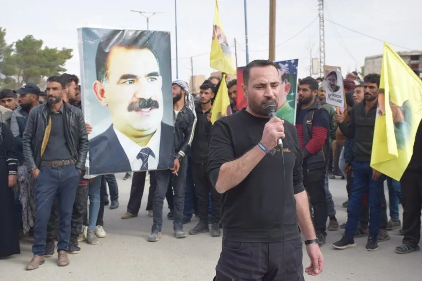 Em deyndarên Rêbertî ne, mafê me ye rewşa wî nas bikin′
