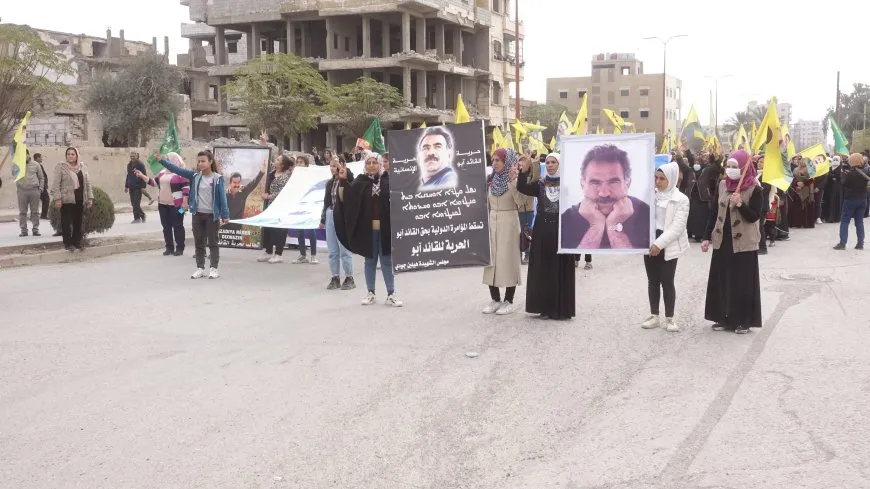 Em deyndarên Rêbertî ne, mafê me ye rewşa wî nas bikin′