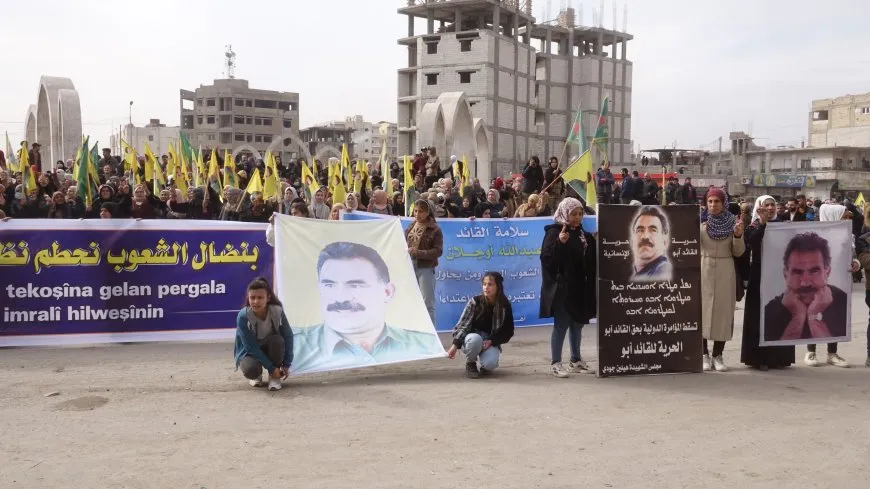 Em deyndarên Rêbertî ne, mafê me ye rewşa wî nas bikin′