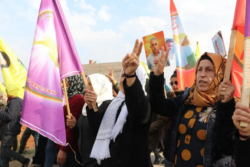 Gelê  Şehba ji bo Rêber Abdullah Ocalan li qadan e