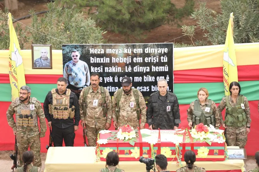 Li Dêrazorê ji bo şehîd Ronî merasîmekî bi heybet