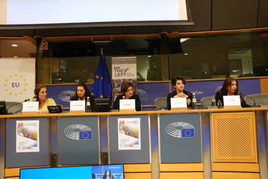 Di Konferansa Kurd a li PE’yê de Şoreşa Rojava hat nirxandin