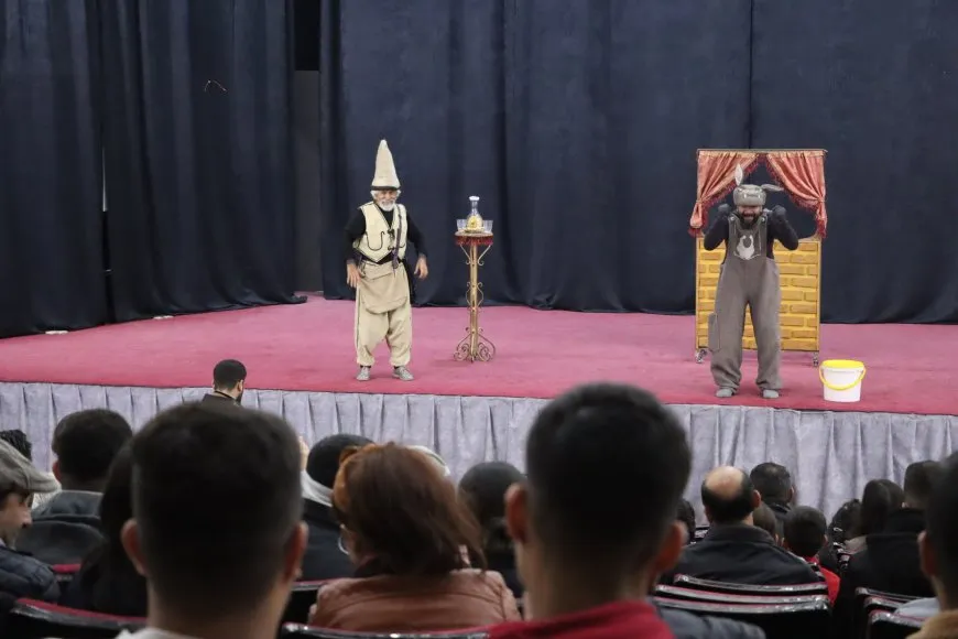 Li navenda Mihemed Şêxo şanoya zarokan