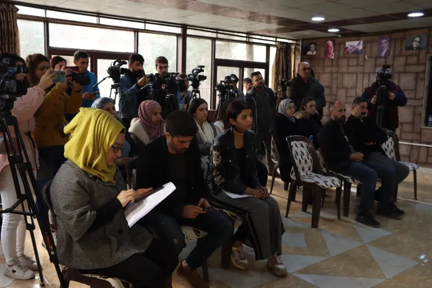 ′Em ê sûcdarên şer ên destên wan di hedefgirtina rojnamgeran de hene hesab bipirsîn'