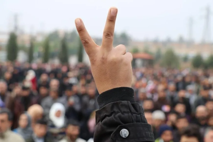 Şêniyên herêma Firatê şehîd Ciwan Kobanê oxir kir