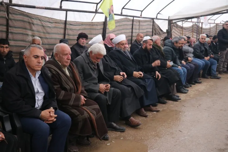 Şêniyên Qamişloyê sersaxî ji malbata şehîd Ebdulqadir Îbrahîm re xwest