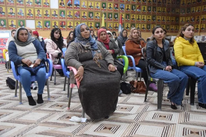 Şehîdên tevgera ciwanan hatin bibîranîn