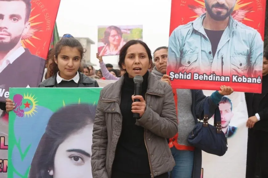 Şehîdên ciwanên şoreşger bi meşekê hatin bibîranîn