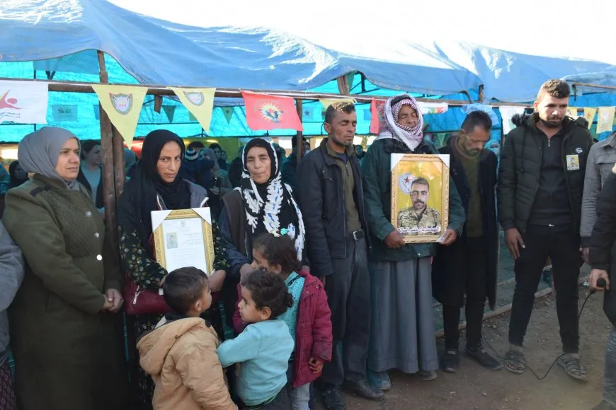 Şêniyên Tirbespiyê sersaxî ji malbata şehîd Silêman re xwestin