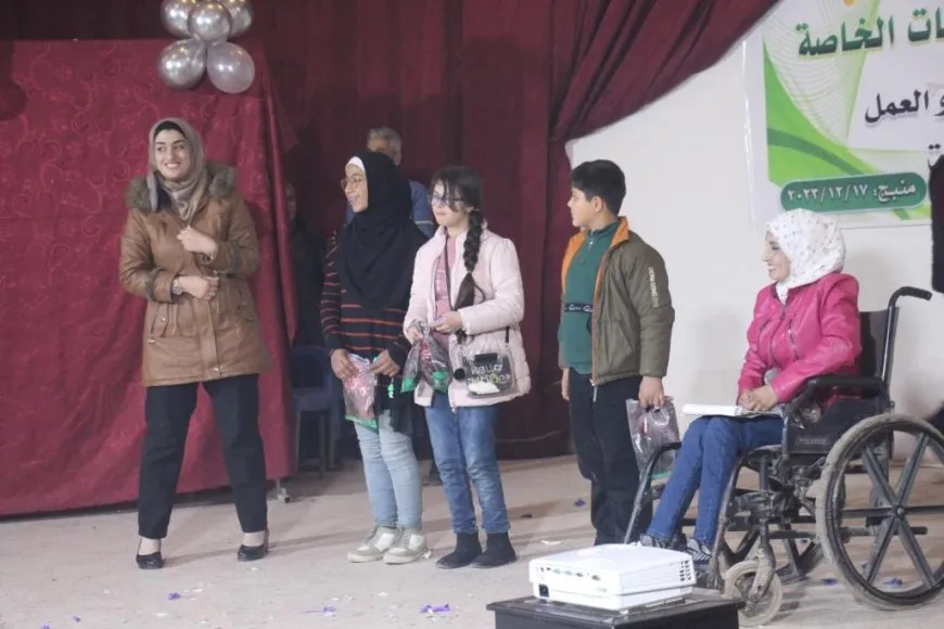 Ji astengdarên Minbicê re şahî hate lidarxistin
