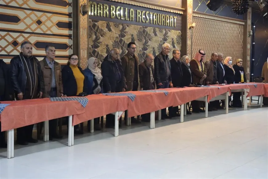 ′Felsefeya neteweya demokratîk bingeha yekitiya gelan e′