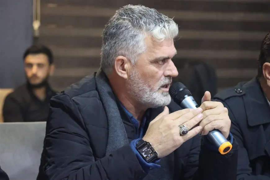 ′Felsefeya neteweya demokratîk bingeha yekitiya gelan e′