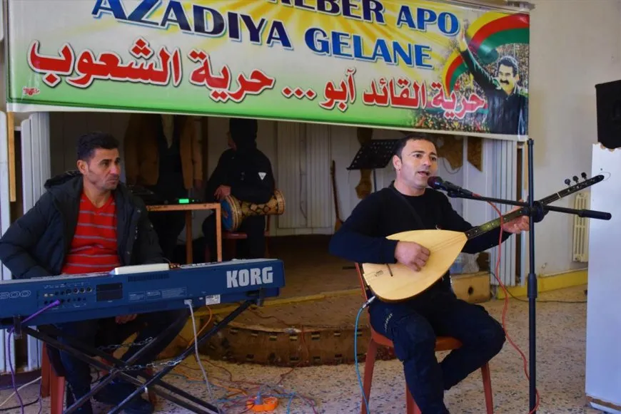 Têkildarî berxwedana Rêber Abdullah Ocalan çalakiyeke hunerî
