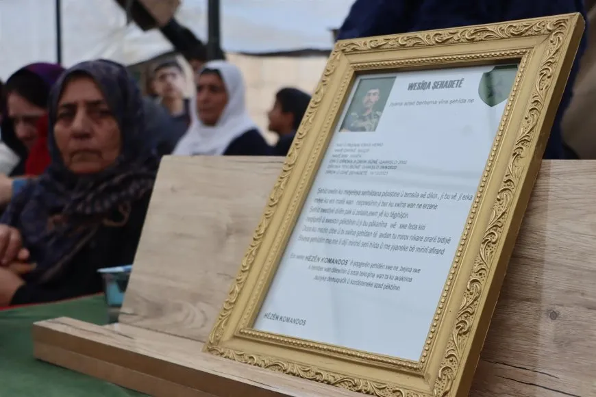 Dayîkên şehîdan soza şopandina rêya zarokên xwe dan