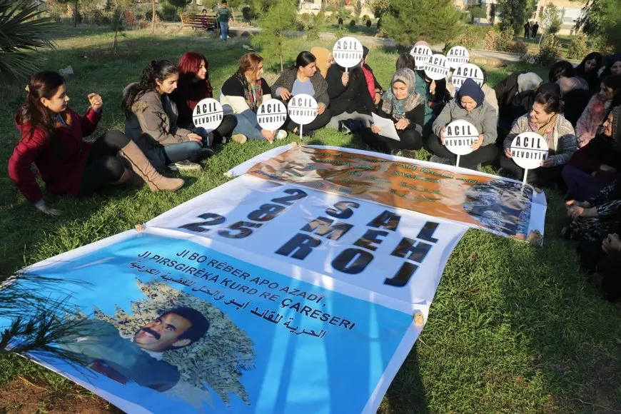 Notên ji hevpeyvînên bi Rêber Abdullah Ocalan re hatin xwendin