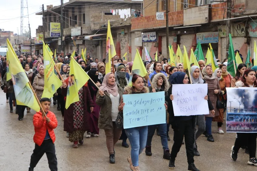 Xelkê Bakur û Rojhilatê Sûriyeyê li hember êrişan li qadan in