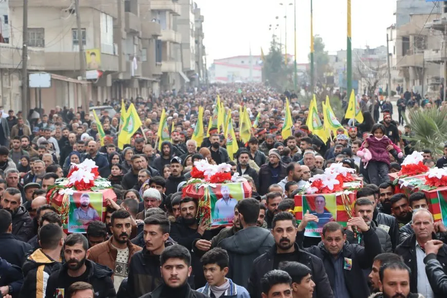 Hezaran kesan 8 şehîd bi sozên tolhildan-berxwedanê oxir kirin