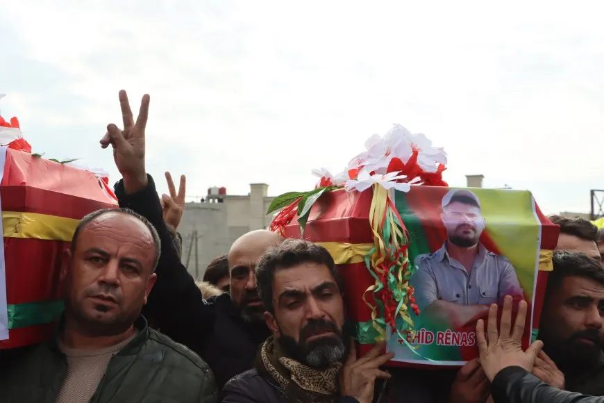 Hezaran kesan 8 şehîd bi sozên tolhildan-berxwedanê oxir kirin