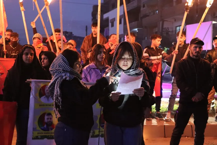 Ciwanên Qamişloyê: Li dijî dagirkeriyê em ê ala berxwedanê bilind bikin