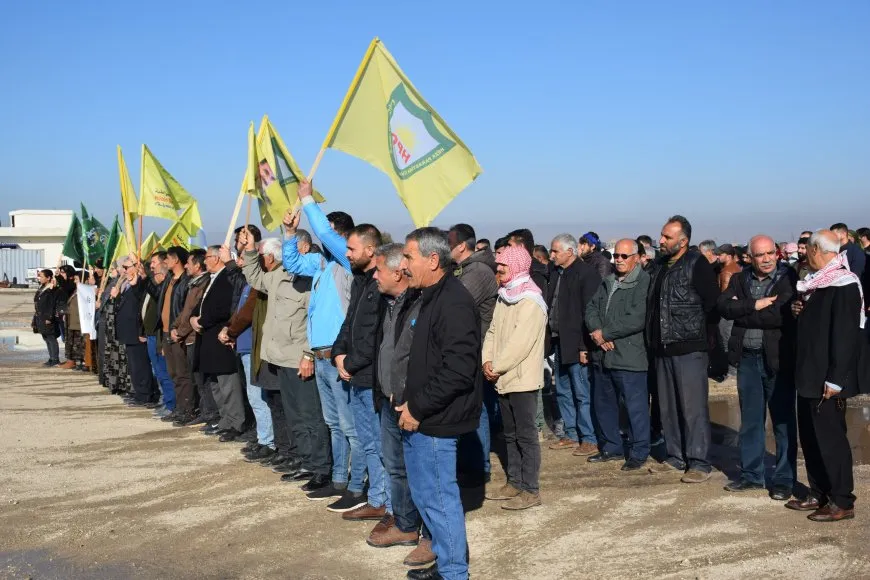 Çalakiyên mertalên zindî berdewam in