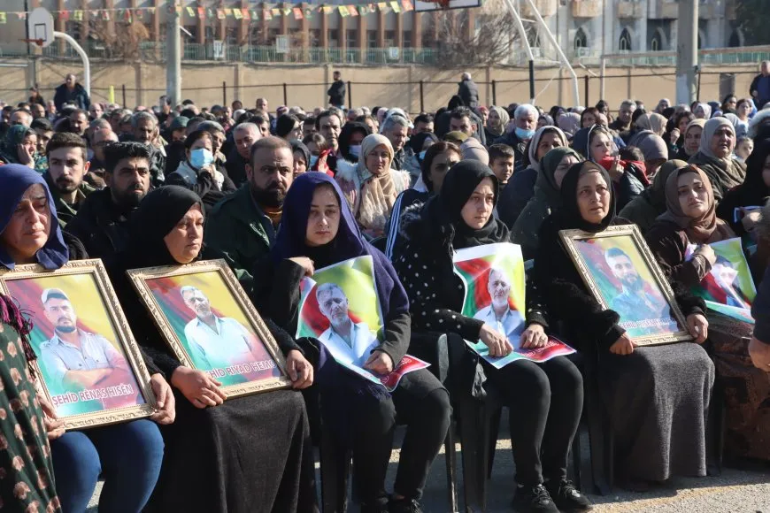 Di sersaxiya 6 şehîdan de teqezî bi berxwedana li hember êrişan hate kirin