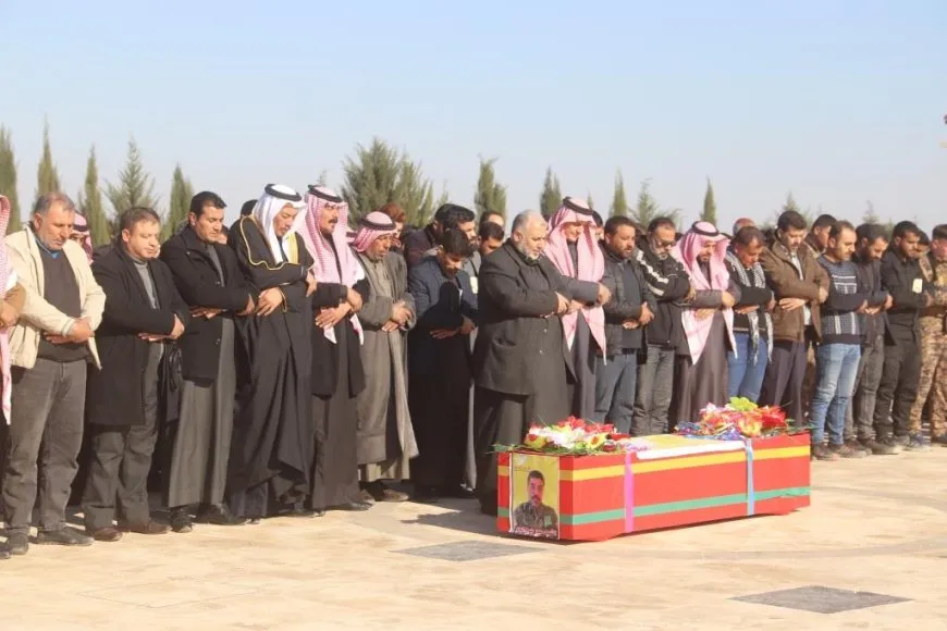 Şêniyên kantona Reqayê şehîd Ebid Hisên El Hilû oxir kir