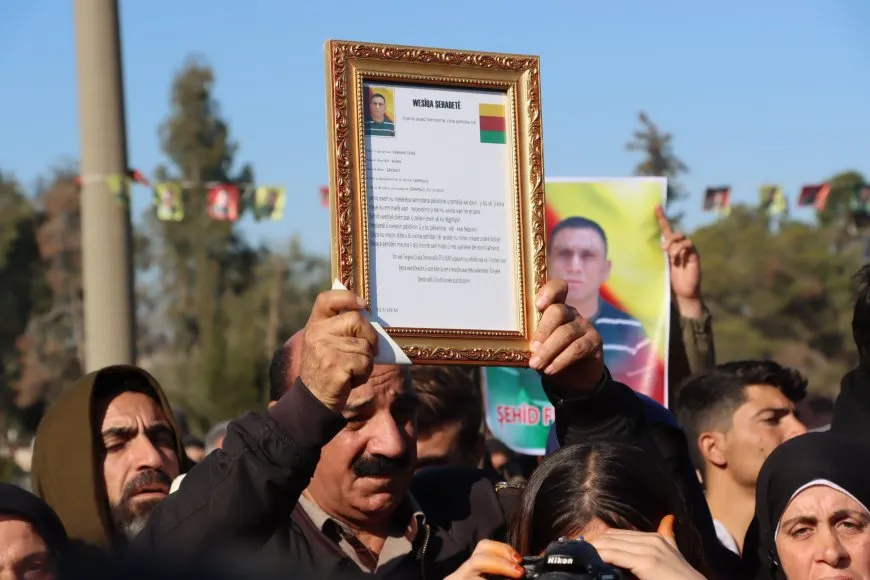 Malbatên 6 şehîdên êrişên dawîn: ′Netewe bi fedakariya şehîdan tên avakirin′