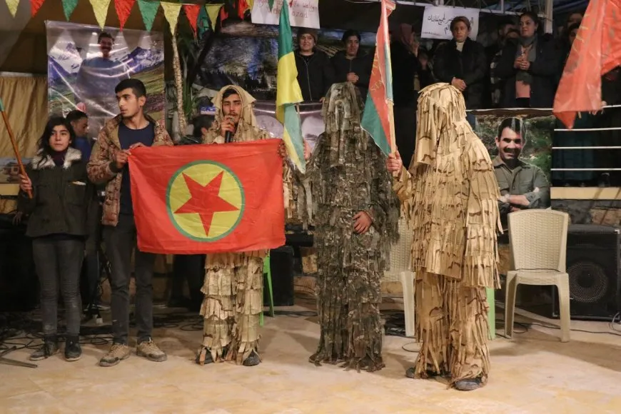 Ji bo bersivdana êrişên dagirkeriyê ciwanên Helebê tev li gerîlayan bûn