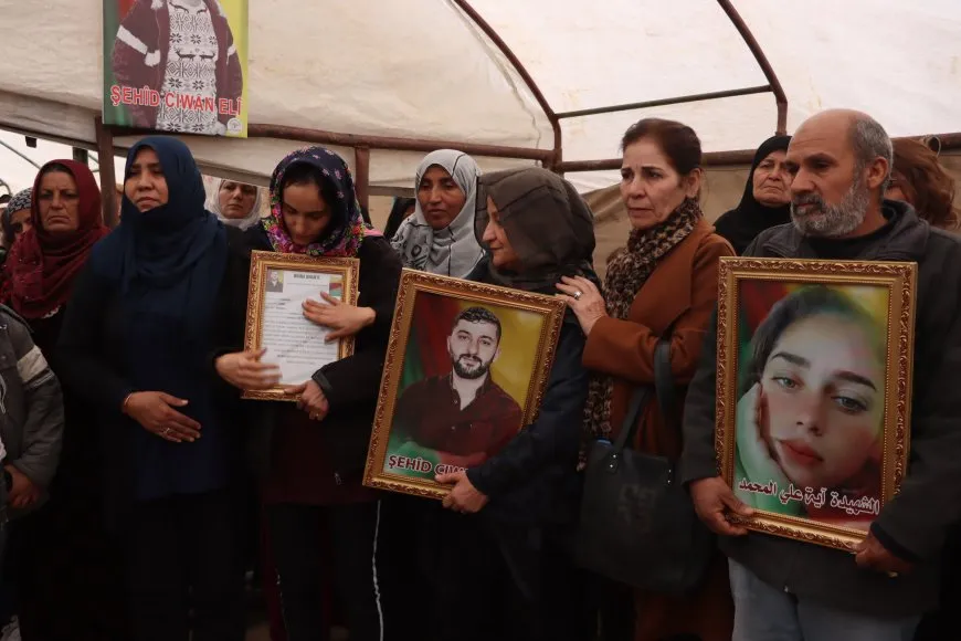 Xelkê Qamişlo sersaxî da malbatên şehîd Ciwan Elî û Aya Mihemed