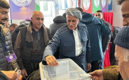 Namzetên 48 bajar û navçeyan diyar bûn