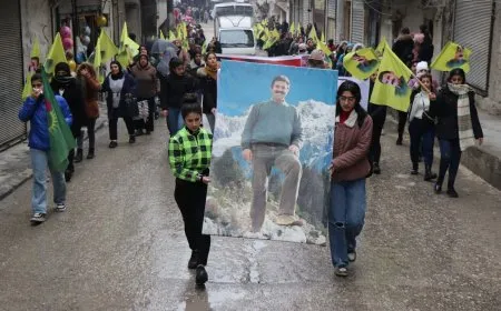 Jinên li Helebê êrişên Tirkyeyê şermezar kirin