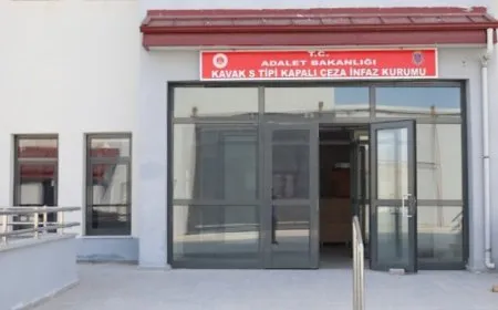 Li girtîgeha Kurkçuler 4 girtî hatin sirgûnkirin