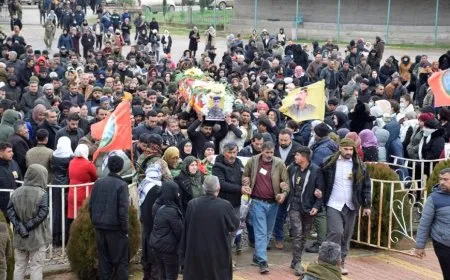 Şêniyên Dêrikê şehîd Mazin Şêx oxir kir