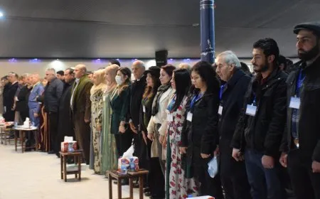 Konferansa damezirîner a Konfedrasyona Civaka Demokratîk bi dawî bû
